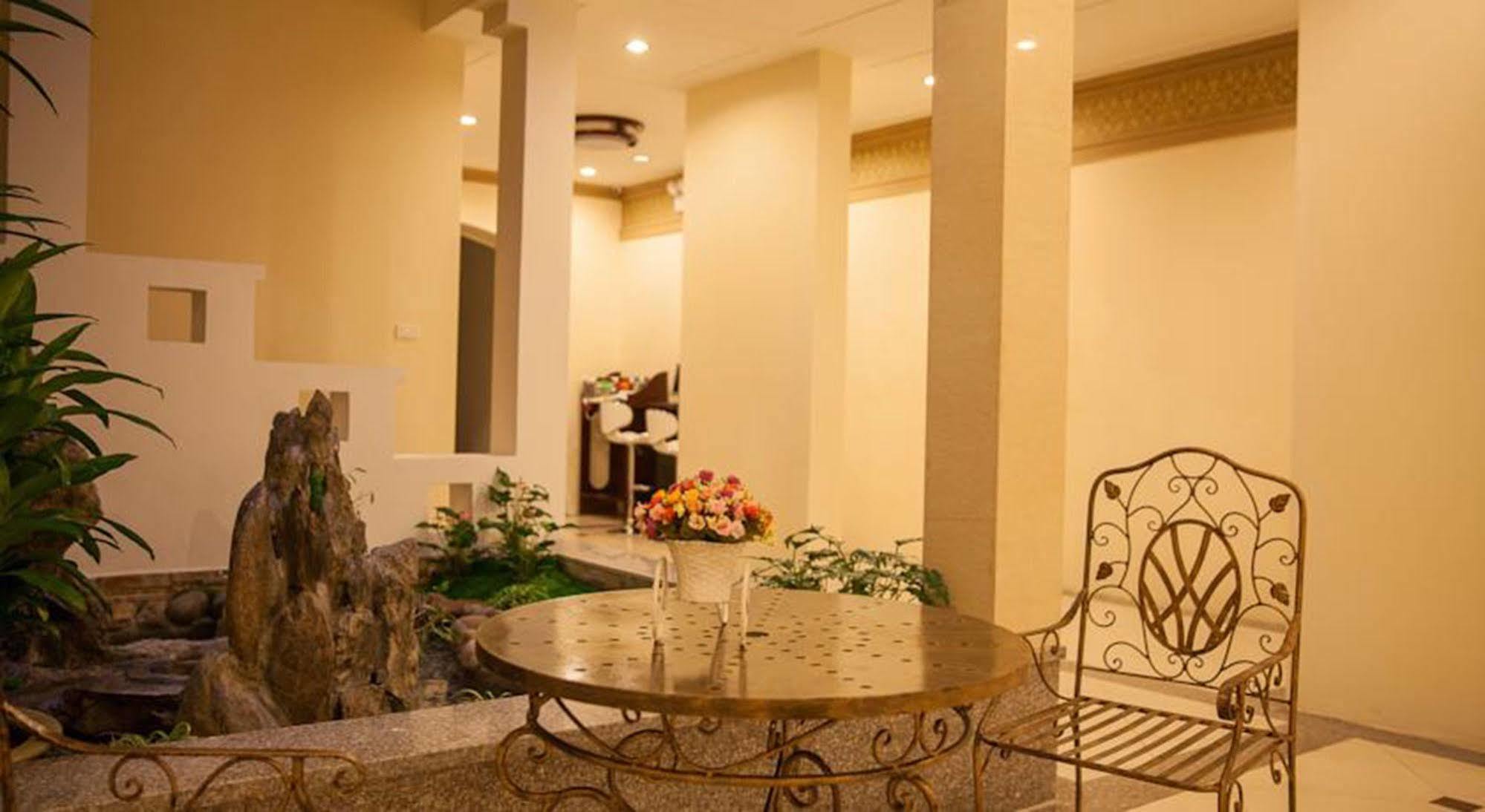 La Palm Hotel Hanoi Esterno foto